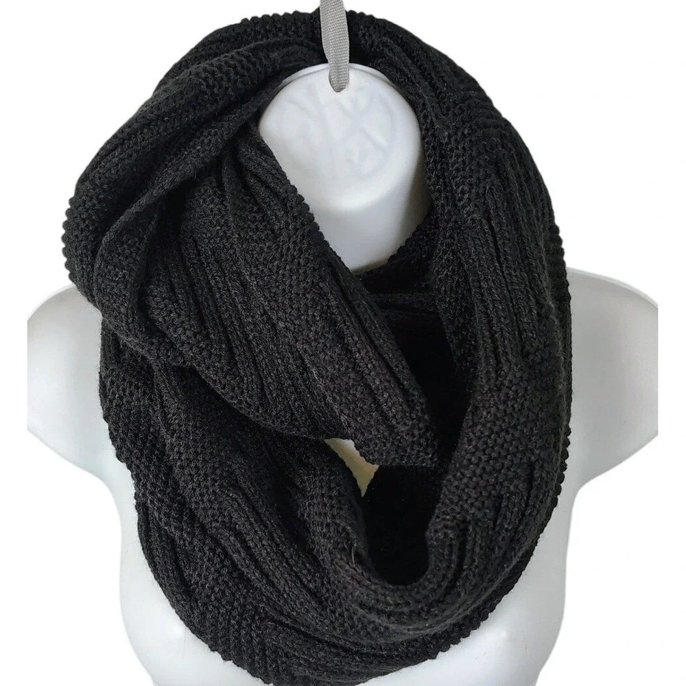 Black Chevron Chunky‎ Knit Infinity Scarf Loop Neck Warmer 13x52 New goth vamp